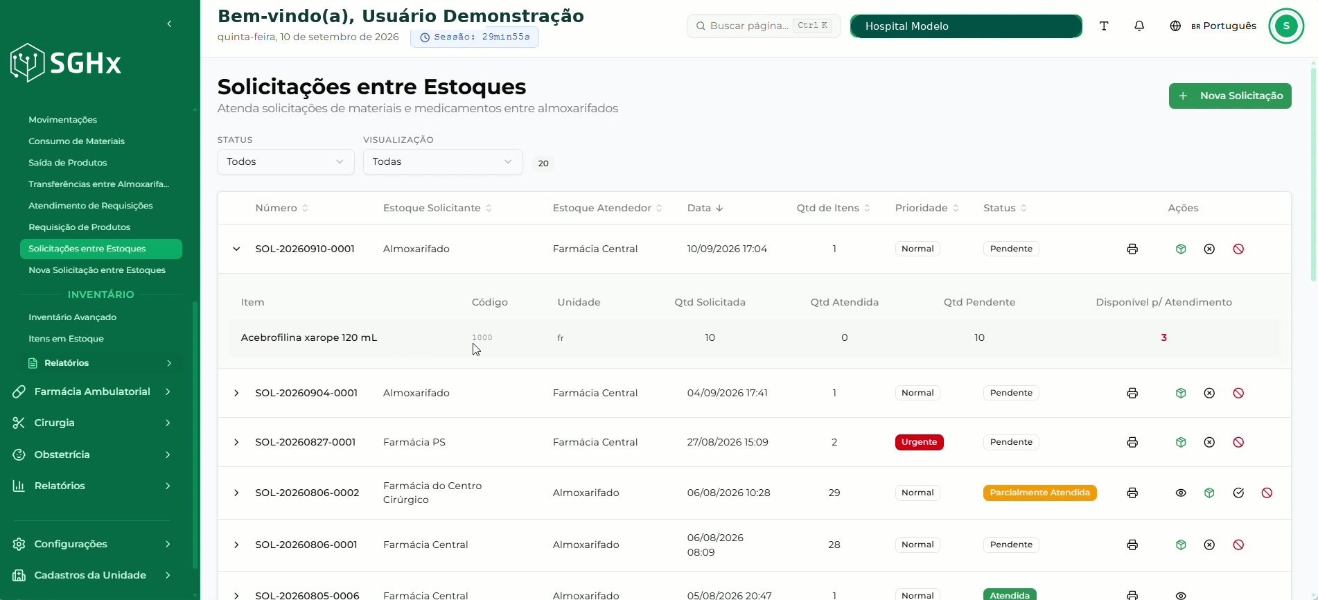 Menu lateral com a opção Solicitações entre Estoques e a listagem das solicitações