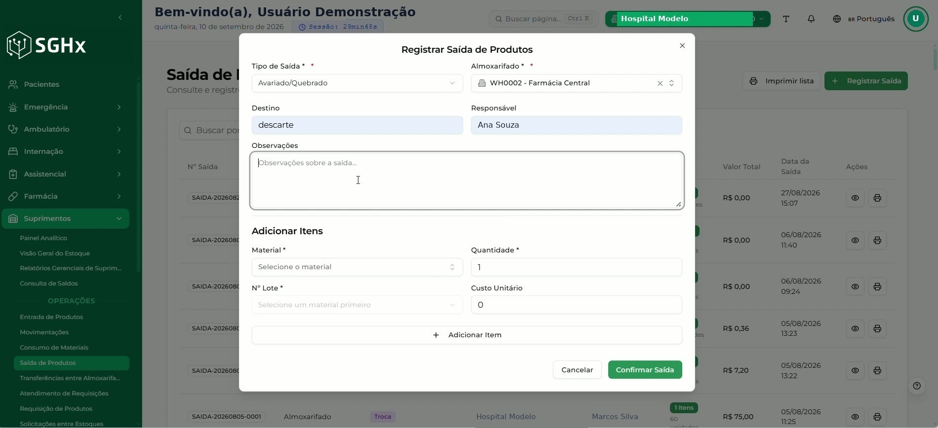 Modal Registrar Saída de Produtos com os campos Tipo de Saída, Almoxarifado, Destino, Responsável e Observações